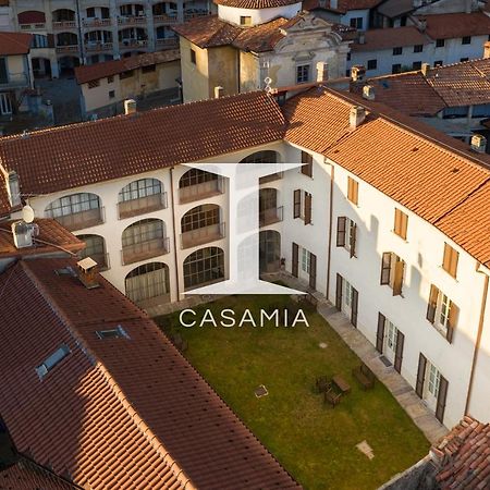 Palazzo Mia By Icasamia Apartment Castello Cabiaglio Ngoại thất bức ảnh